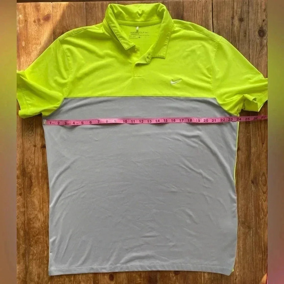 Nike Golf Dri-Fit Collared Short Sleeve Men’s Polo Shirt Large Grey‎ Yellow GUC - Picture 4 of 8
